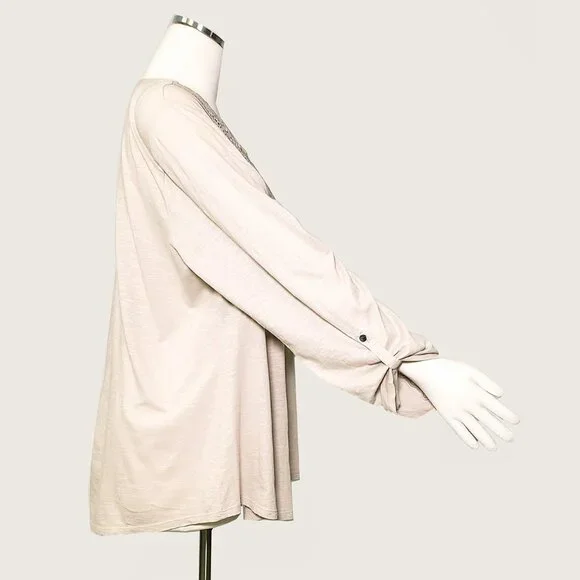 ** Style&co. Top with Applique - Picture 4 of 9